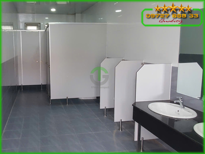 Thi công vách ngăn vệ sinh tại khu cn vĩnh tường